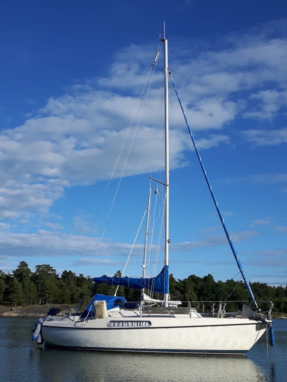 Hallberg-Rassy 26 1979 — bild 1
