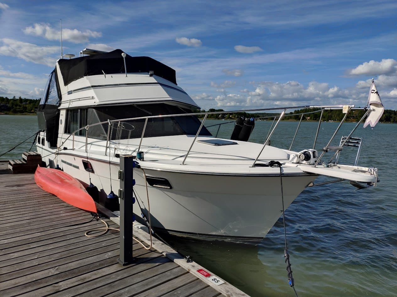 Carver 32 1990 — photo 1