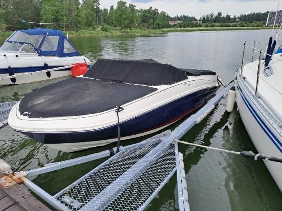Bayliner VR5 Bowrider 2016 — bild 1