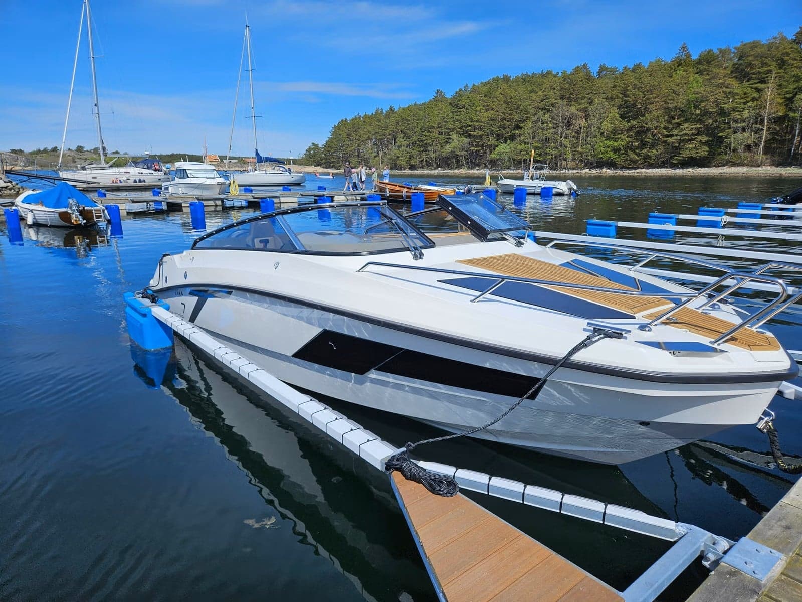 Finnmaster T7 2018 — bild 1