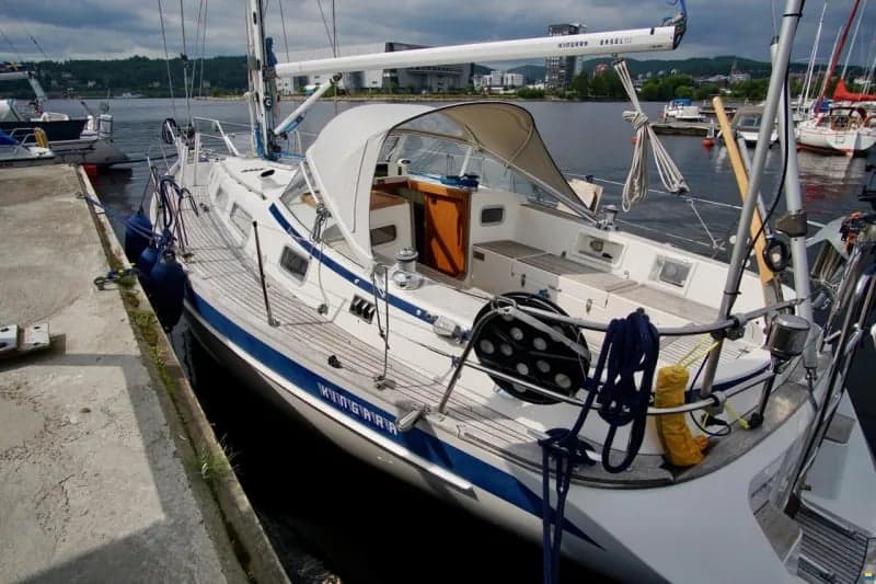 Hallberg-Rassy 34 2000 — bild 1